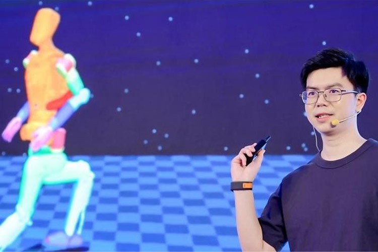 天才少年稚晖君xpj官网机器人走路进场！AI模型做大脑，目标售价20万以内